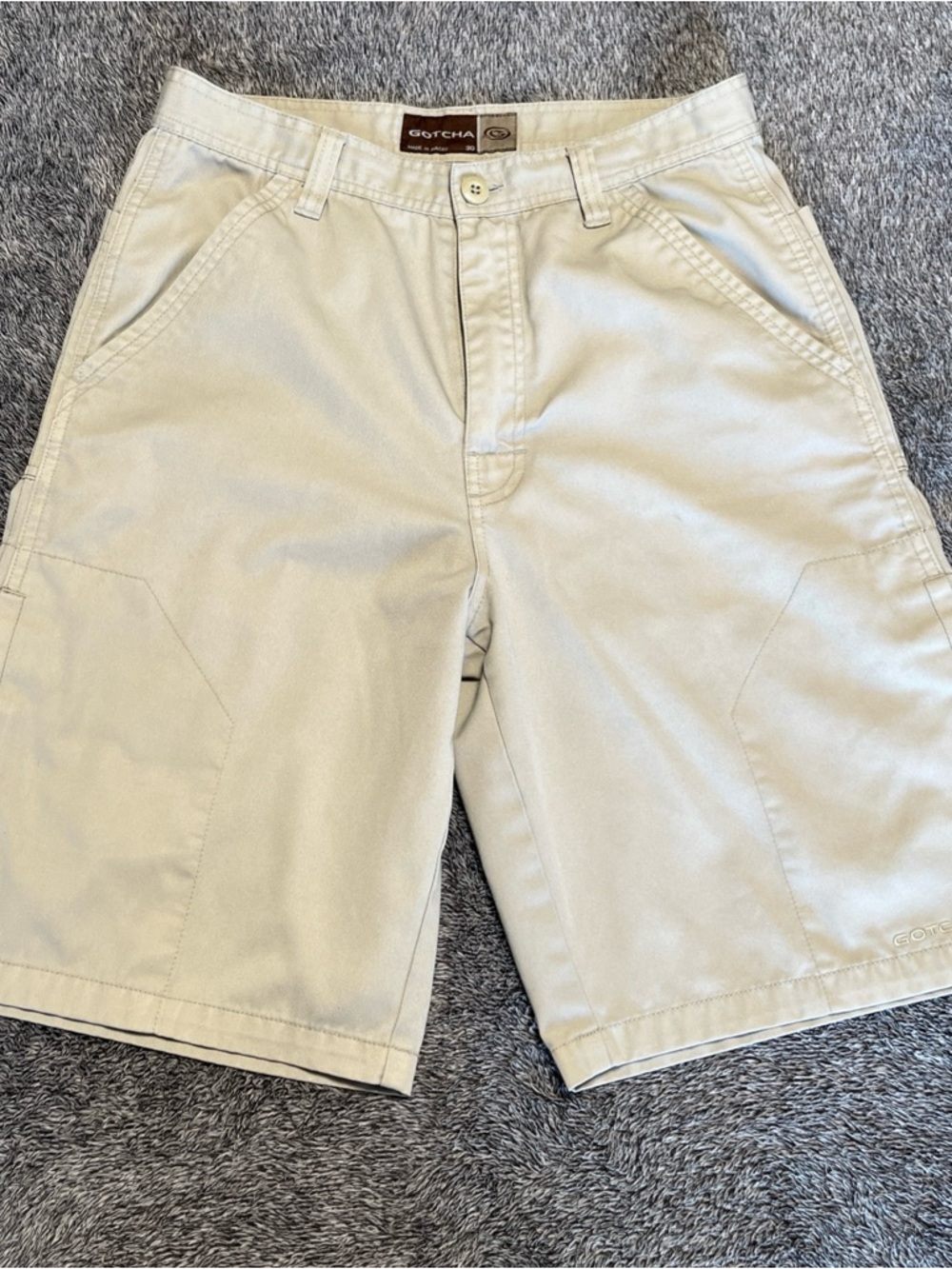 Vintage Gotcha Utility Skate Shorts Size 30 Khaki Tan Cotton Canvas 90s Y2K Surf